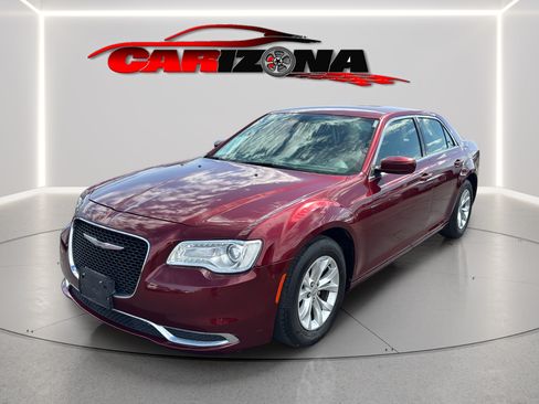 Used 2016 Chrysler 300 Limited RWD image 12