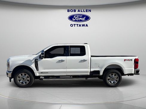 Used 2026 Ford F250 Lariat w/ Chrome Package AWD/4WD image 4