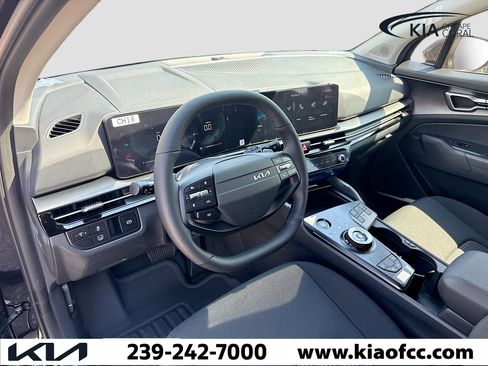 New 2026 Kia Sportage LX image 23