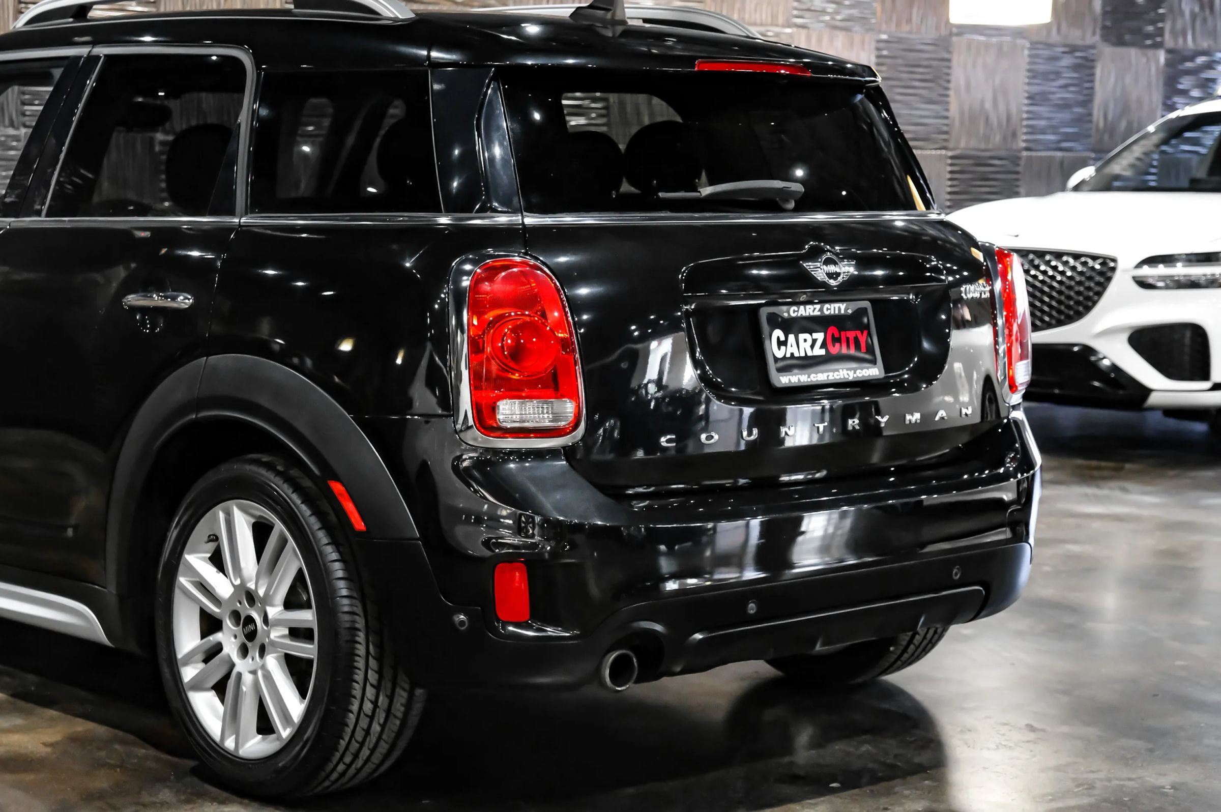 Used 2018 MINI Cooper Countryman ALL4 AWD/4WD image 14