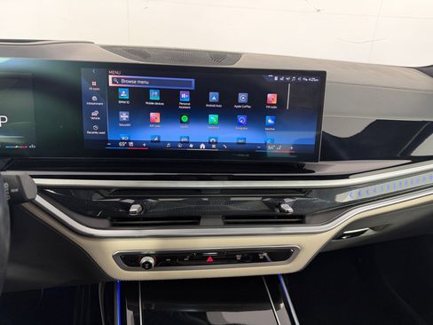 Used 2024 BMW X7 xDrive40i w/ Executive Package AWD/4WD image 23