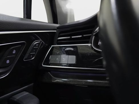 Used 2022 Audi Q7 2.0T Premium Plus AWD/4WD image 27