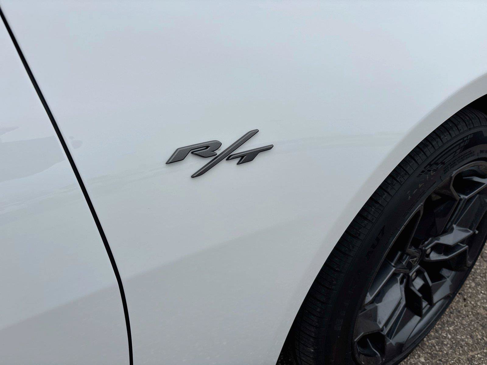 New 2027 Dodge Charger R/T w/ Driver Convenience Group AWD/4WD image 33