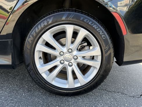 Used 2015 Chrysler 200 Limited FWD image 11