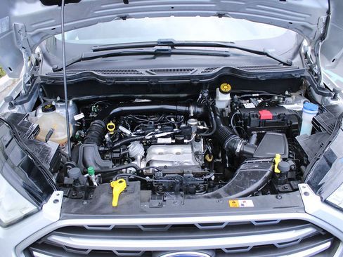 Used 2019 Ford EcoSport SE w/ SE Convenience Package image 24