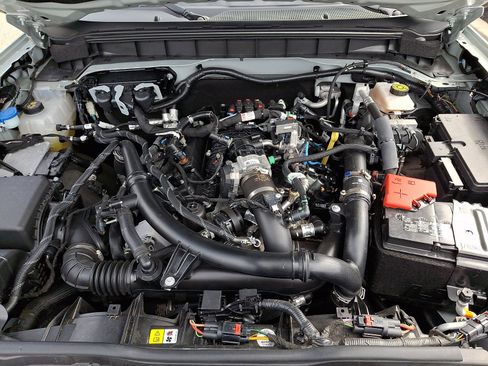 Used 2023 Ford Bronco Badlands image 27