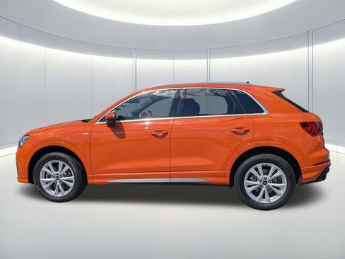 Used 2025 Audi Q3 2.0T Premium AWD/4WD image 2