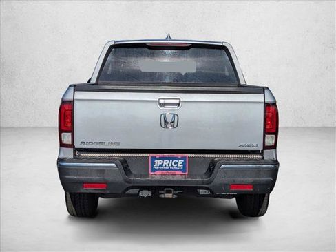 Used 2019 Honda Ridgeline Sport image 7