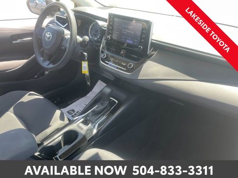 Certified 2021 Toyota Corolla LE image 17