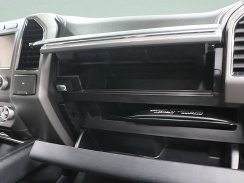 Used 2021 Ford Expedition XLT AWD/4WD image 38