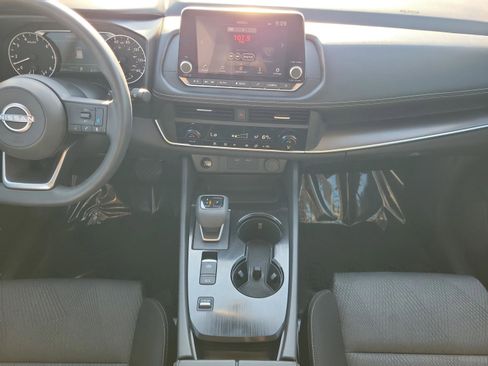 Certified 2024 Nissan Rogue SV image 15