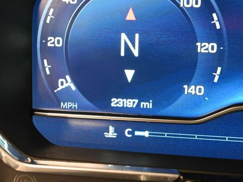Used 2025 Chevrolet Silverado 1500 LT RWD image 5
