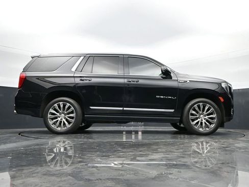 Used 2021 GMC Yukon Denali w/ Denali Premium Package AWD/4WD image 44