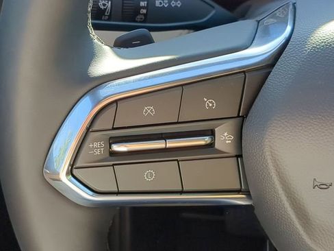 New 2026 Chevrolet Equinox ACTIV w/ Convenience Package III FWD image 27