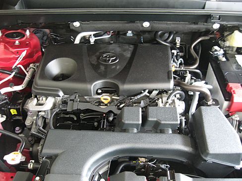 Used 2023 Toyota RAV4 LE image 26