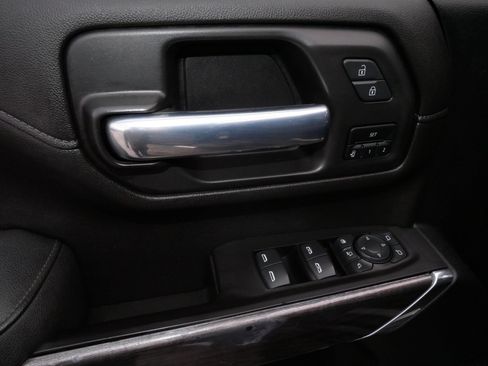 Used 2021 Chevrolet Silverado 3500 LTZ w/ LTZ Premium Package image 20