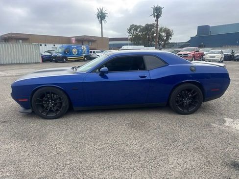 Used 2022 Dodge Challenger R/T Scat Pack w/ T/A Package RWD image 8