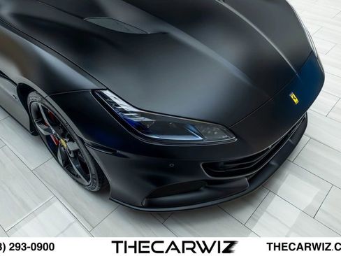 Used 2022 Ferrari Portofino M RWD image 2