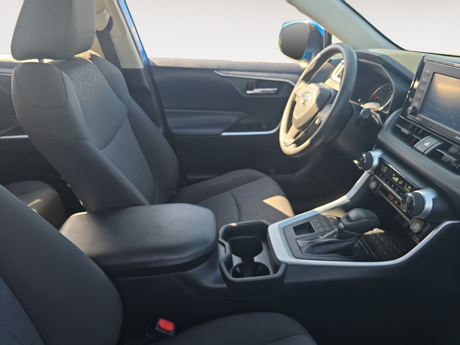 Certified 2020 Toyota RAV4 XLE AWD/4WD image 15