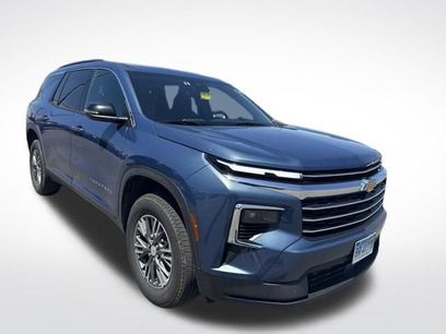 Certified 2025 Chevrolet Traverse LT