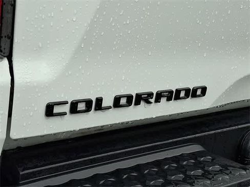 New 2025 Chevrolet Colorado Z71 w/ Midnight Edition image 25