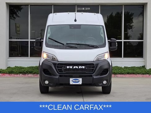 Used 2026 RAM ProMaster 2500 w/ Convenience Group FWD image 2