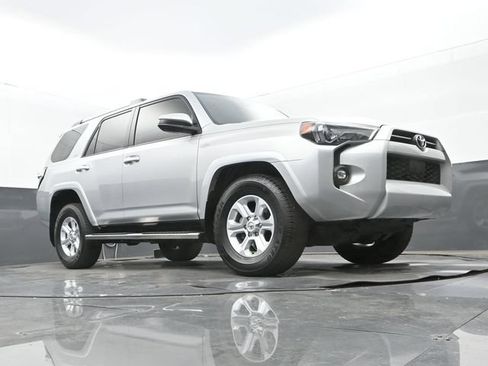 Used 2022 Toyota 4Runner SR5 RWD image 25