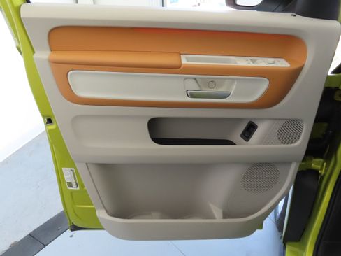 New 2025 Volkswagen ID. Buzz 1st Edition image 11