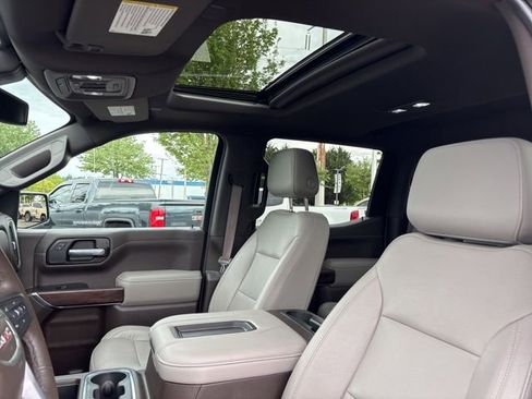 Used 2020 GMC Sierra 1500 SLT w/ SLT Premium Plus Package AWD/4WD image 30