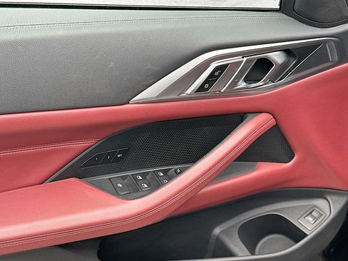 Used 2022 BMW 430i xDrive Convertible w/ M Sport Package image 18