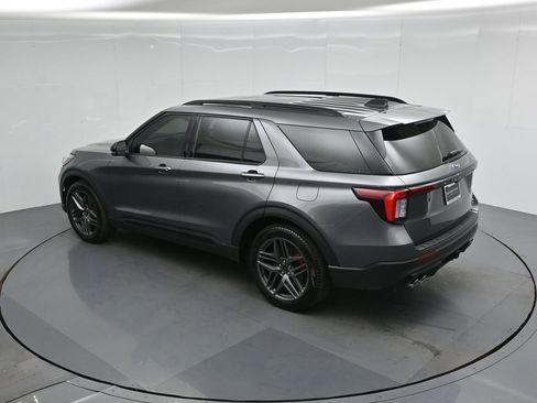 Used 2025 Ford Explorer ST w/ Sun And Sound Package AWD/4WD image 47