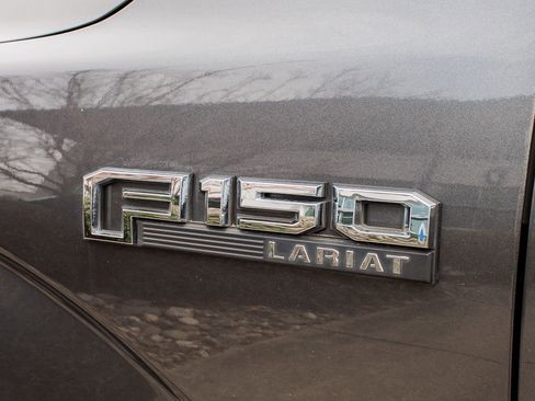 Used 2015 Ford F150 Lariat w/ Equipment Group 501A Mid image 10