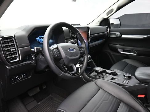 Used 2024 Ford Ranger Lariat w/ FX4 Off-Road Package image 18