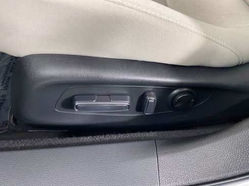 Used 2024 Honda Accord EX image 13