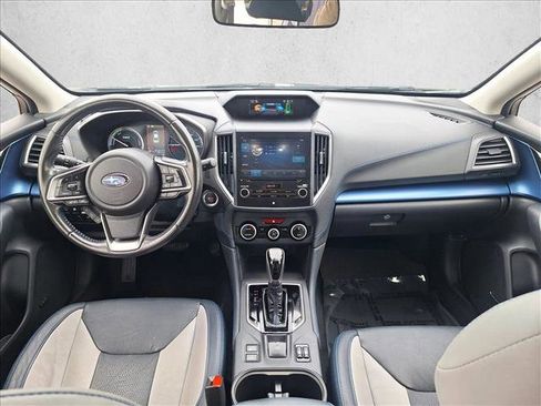 Used 2019 Subaru Crosstrek image 16