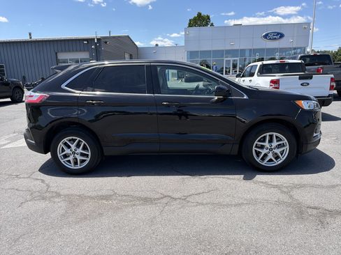 Certified 2022 Ford Edge SEL AWD/4WD image 2