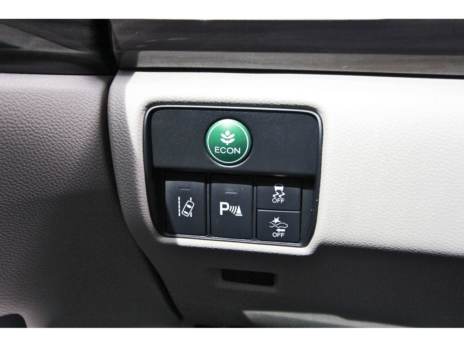 Used 2016 Honda Accord Touring image 21