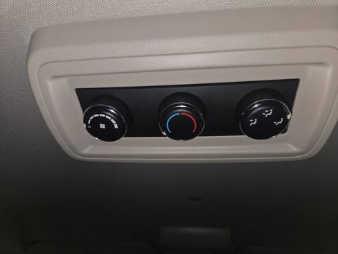 Used 2014 Dodge Grand Caravan SE w/ Quick Order Package 29E SE image 32