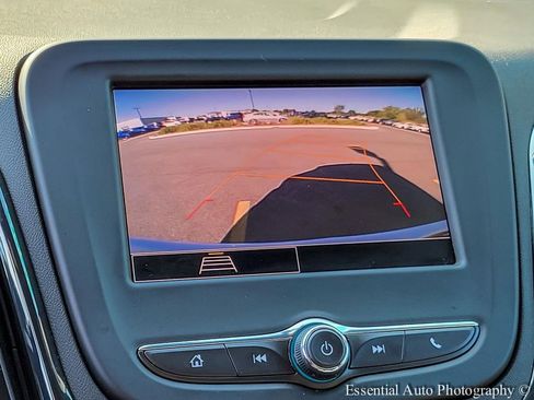 Used 2024 Chevrolet Equinox RS image 18