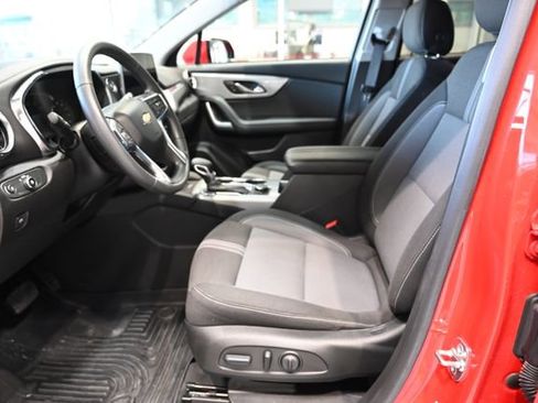 Used 2023 Chevrolet Blazer LT w/ Convenience Package image 9