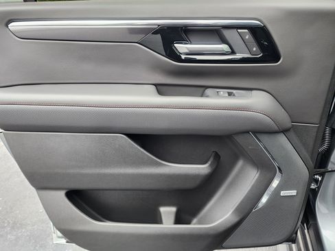 New 2026 Chevrolet Suburban RST w/ Comfort Package image 16