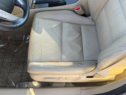 Used 2011 Honda Accord EX-L image 14