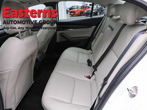 Used 2023 MAZDA MAZDA3 s FWD image 22