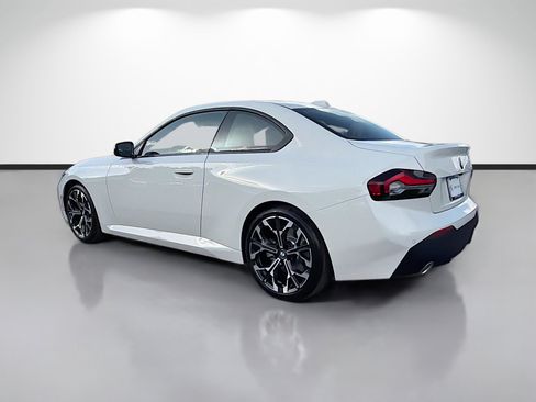 New 2026 BMW 230i Coupe w/ Convenience Package RWD image 5