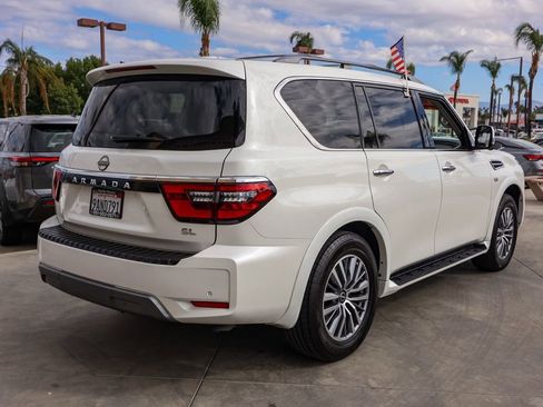 Used 2022 Nissan Armada SL w/ Captain's Chairs Package image 4