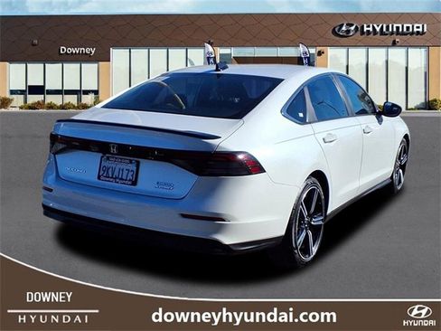 Used 2024 Honda Accord Sport image 4