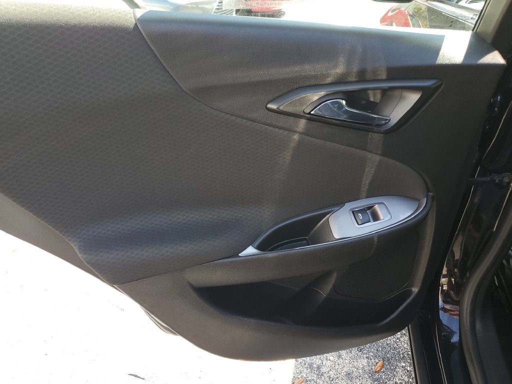 Used 2022 Chevrolet Malibu LS FWD image 10
