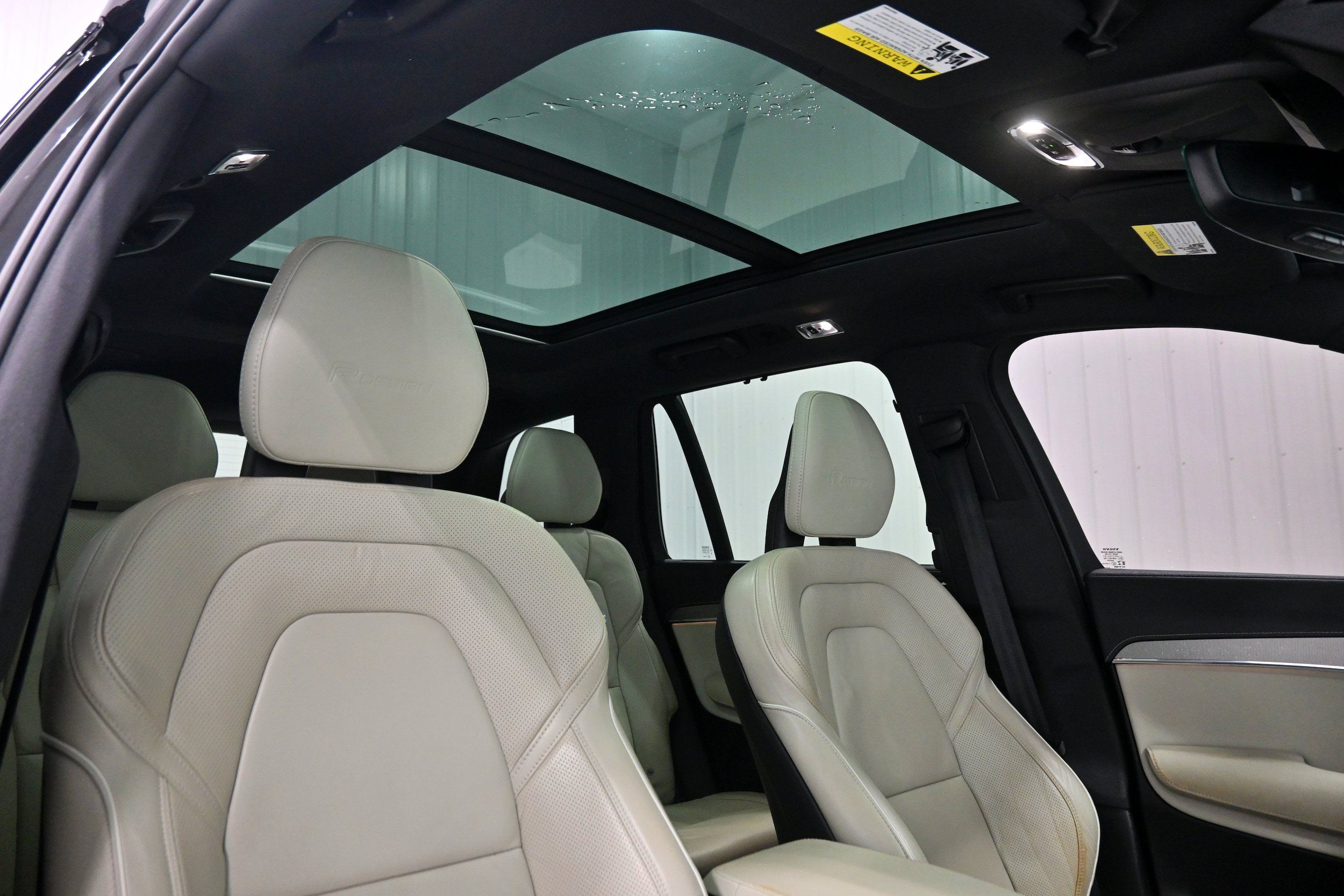 Used 2020 Volvo XC90 T6 R-Design w/ Protection Package Premier AWD/4WD image 28