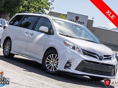 Used 2020 Toyota Sienna XLE Premium