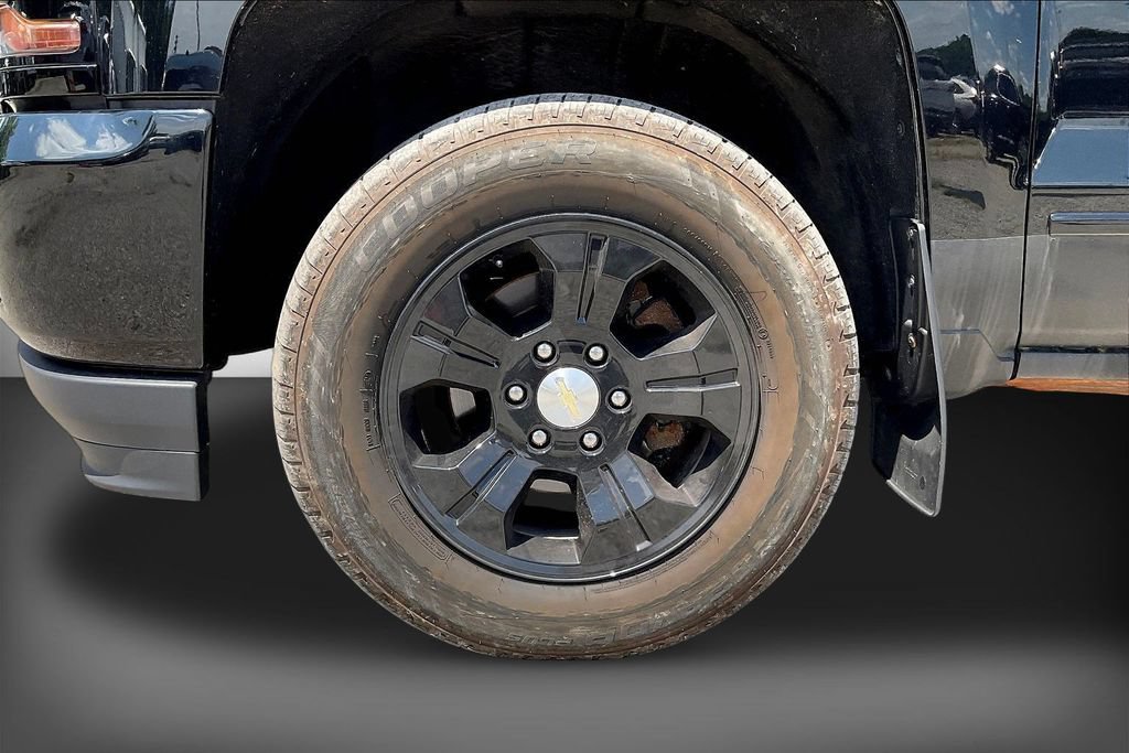 Used 2017 Chevrolet Silverado 1500 LT w/ All Star Edition AWD/4WD image 33